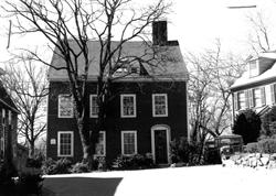 Nathaniel Norden House, 15 Glover Sq Marblehead MA 1686